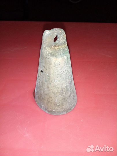 Старинный колокольчик для коровы