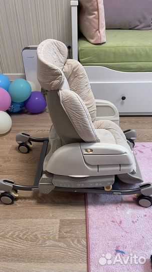 Стульчик для кормления Combi