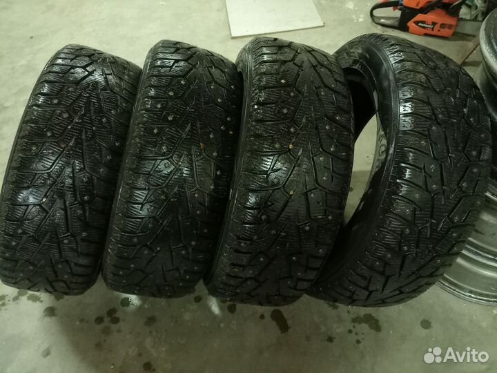 Yokohama Ice Guard Stud IG55 205/55 R16