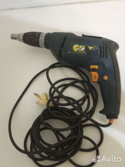 Шуруповерт для гипсокартона