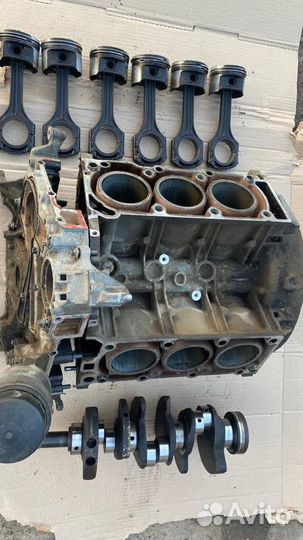 Двигатель М112 по частям