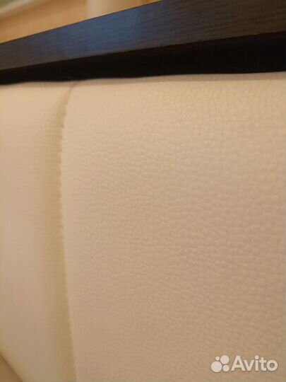 Кровать с матрасом бу