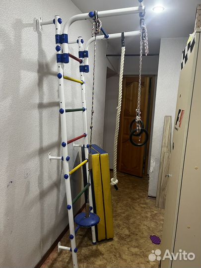 Детская шведская стенка