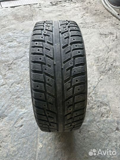 Kumho I'Zen KW22 225/55 R16