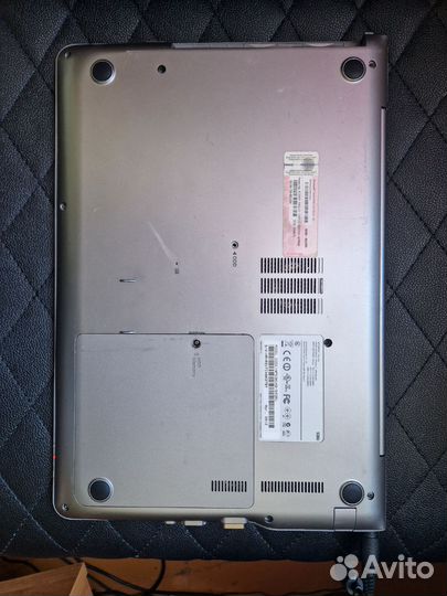 Samsung NP5З0U4B, 6 GB, SSD 120 GB, i3