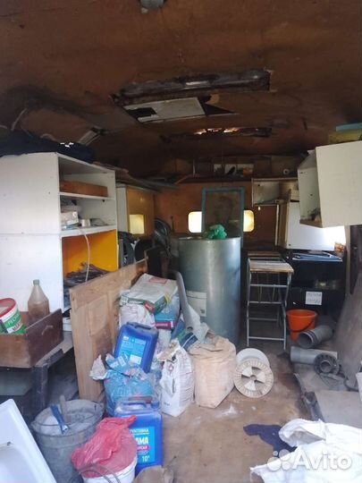 Металлическая бытовка