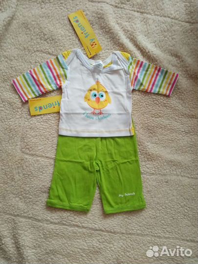 Новый костюмчик 62 рост