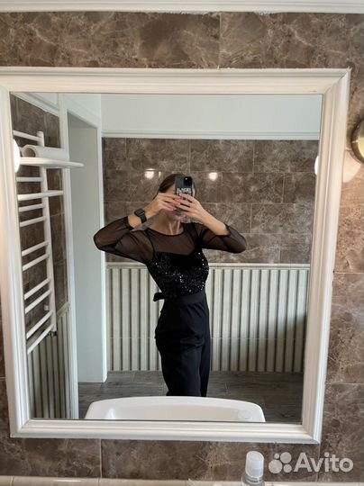 Комбинезон Zarina