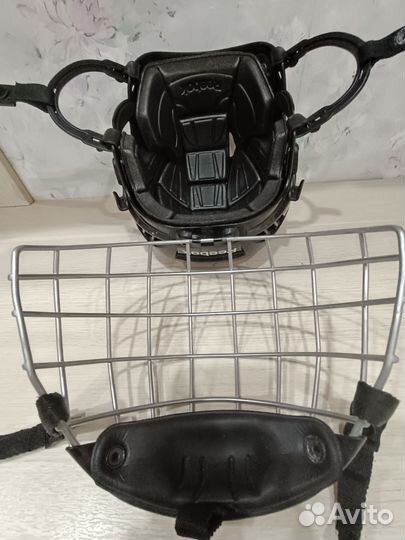 Продам хоккейный шлем Reebok 3К М чёрный