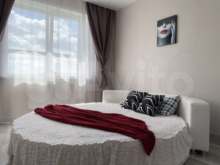 2-к. квартира, 55 м², 9/14 эт.