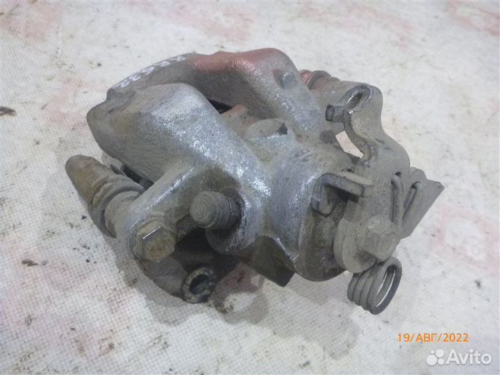 Суппорт задний правый Peugeot 308 4A/C EP6 2008