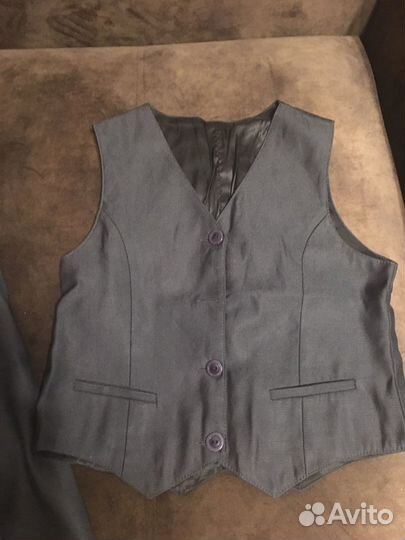 Школьная форма (сарафан, юбка, жилетка)