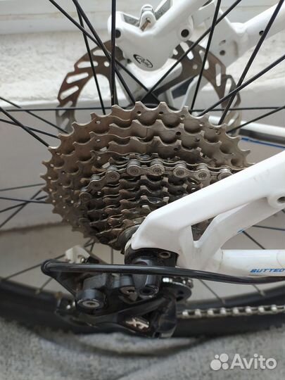 Горный велосипед GT avalanche 1.0 (custom)