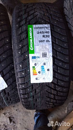 Grenlander Icedefensor Stud II 245/40 R20 и 275/35 R20