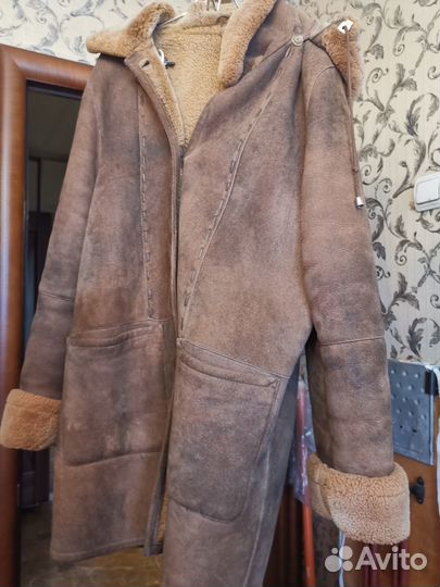 Продам натуральную женскую дублёнку