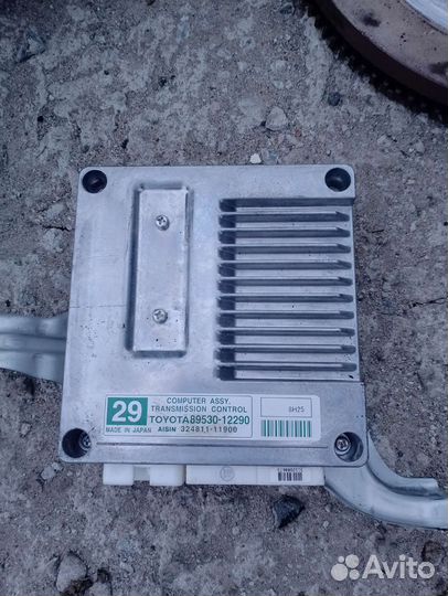 Коробка передач на Toyota Corolla E 150 робот