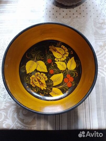 Деревянное блюдо хохлома