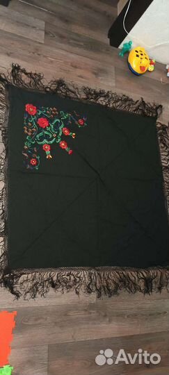 Платок женский 120*120 (160*160 с бахромой)