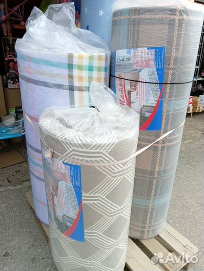 Матрасы новые - холкон \ вата