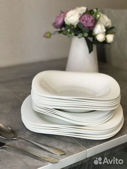 Столовый сервиз на 6 персон 18 предметов как новый