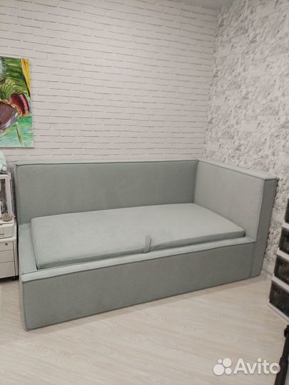 Монтажниксборщик кроватей,мягких стеновых панелей