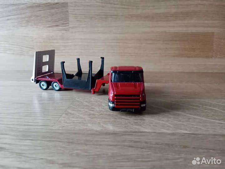 Машинка siku модель Тягач