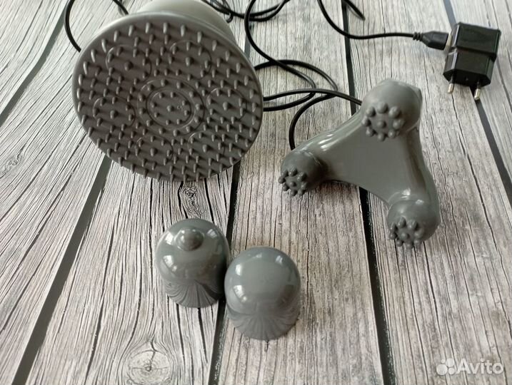 Мини-массажёр для лица и тела