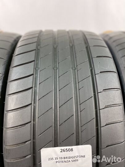 Bridgestone Potenza S005 235/35 R19 97Y