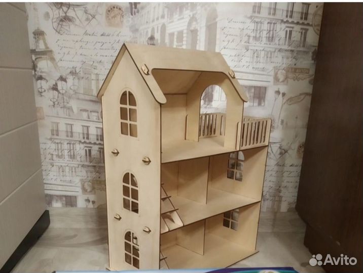 Домик кукольный