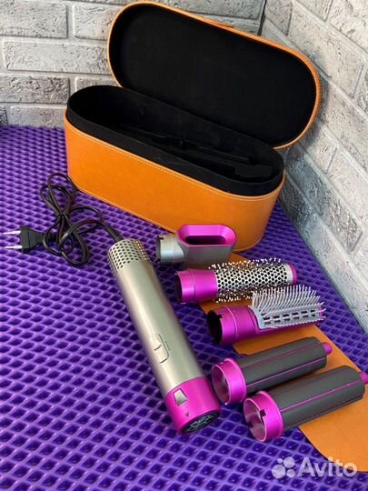 Стайлер новый в кожаном кейсе