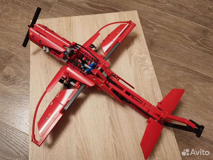 Lego technic 9394 Самолёт 2 в 1