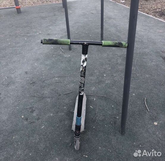 Трюковой самокат