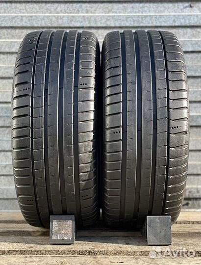 Michelin Pilot Sport 5 235/45 R18 98Y