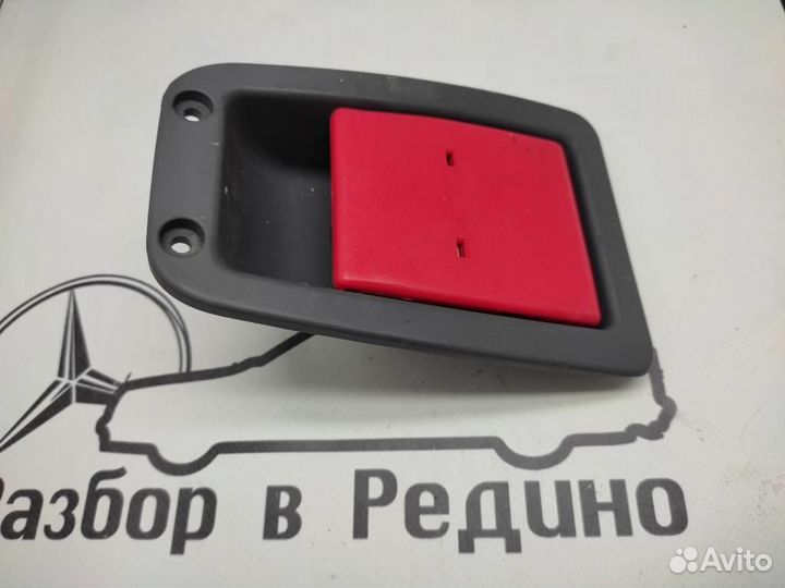 Ручка открытия капота W638 V-class Vito 111.980