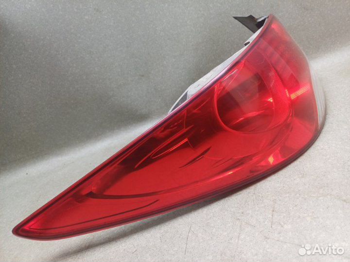 Фонарь задний левый Hyundai Solaris 1.6 G4FC MT