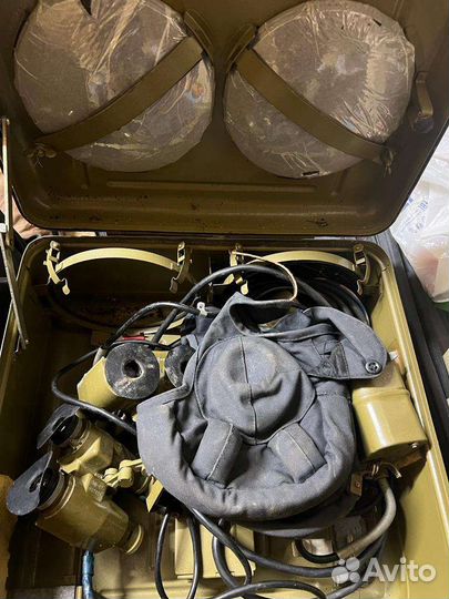 Прибор ночного видения с шлемом