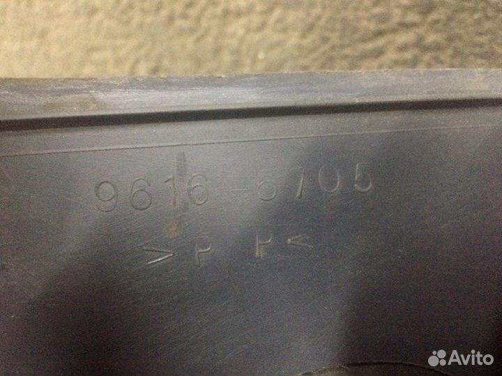 Центральная консоль передняя Daewoo Nexia 1