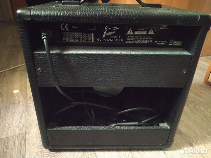 Электрогитара с комбиком invasion Strat HSS