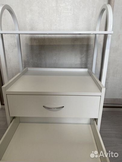 Косметологическая тележка мд-105