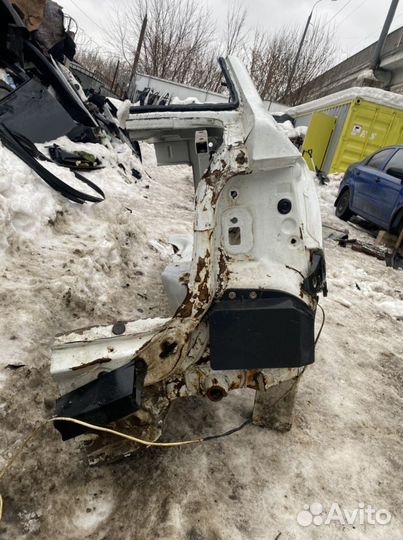 Крыло заднее правое Renault Logan 2