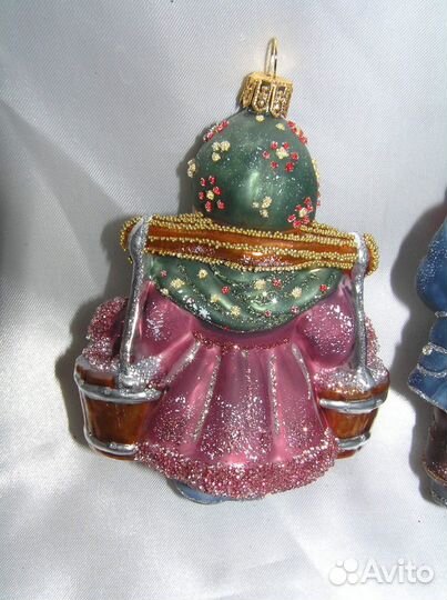Игрушки, стекло