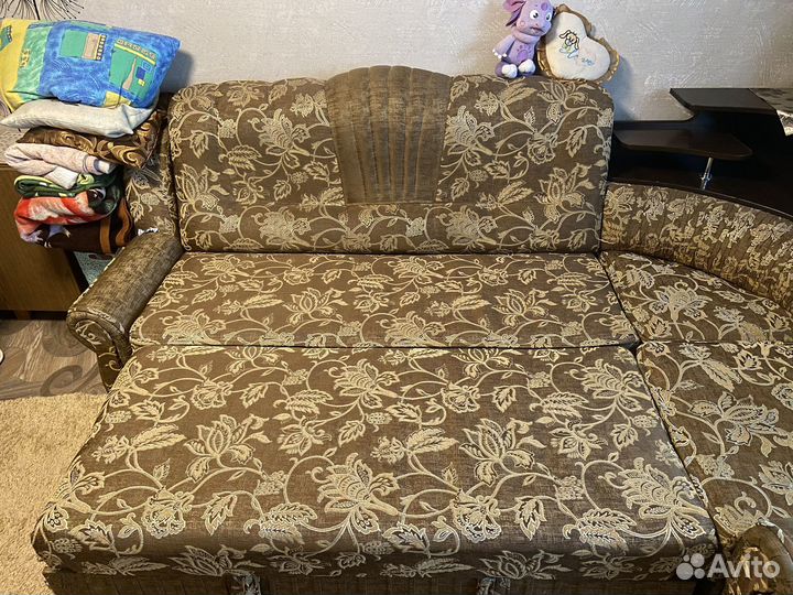 Диван угловой