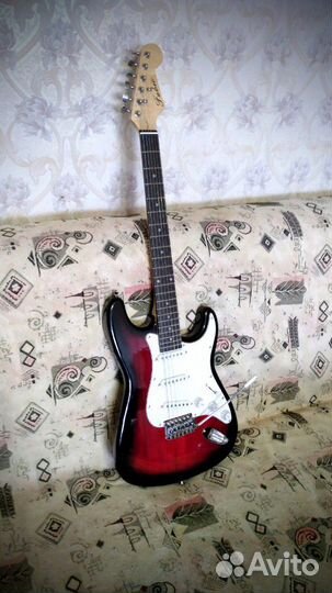Электрогитара (новая), полный комплект