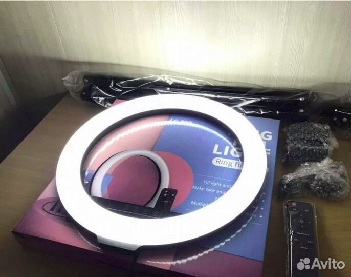 Кольцевая Лампа Для Фотосъемки 36 См