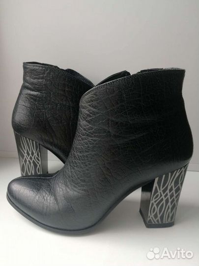 Кожаные ботильоны (ботинки) Martin Bester