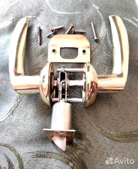 Дверные ручки межкомнатные