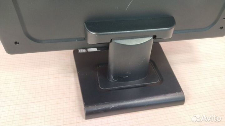 Монитор б/у 19