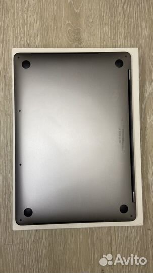 Apple MacBook Pro 13 2018