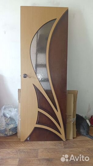 Межкомнатные двери бу 70 см с коробкой