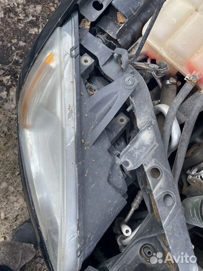 Фара передняя правая на Ford focus 2006г
